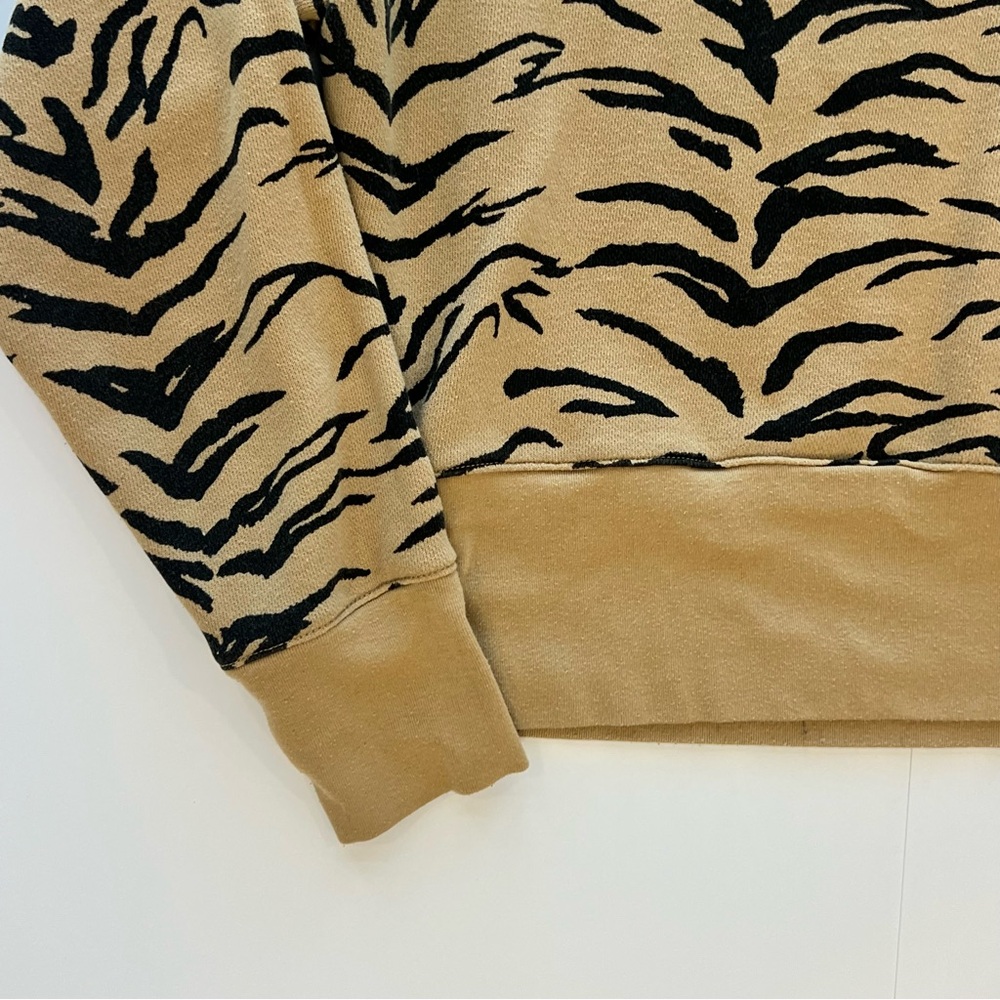 Madewell Gold and Black Women’s Tiger Print Crewneck Sweater - Picture 2 of 6
